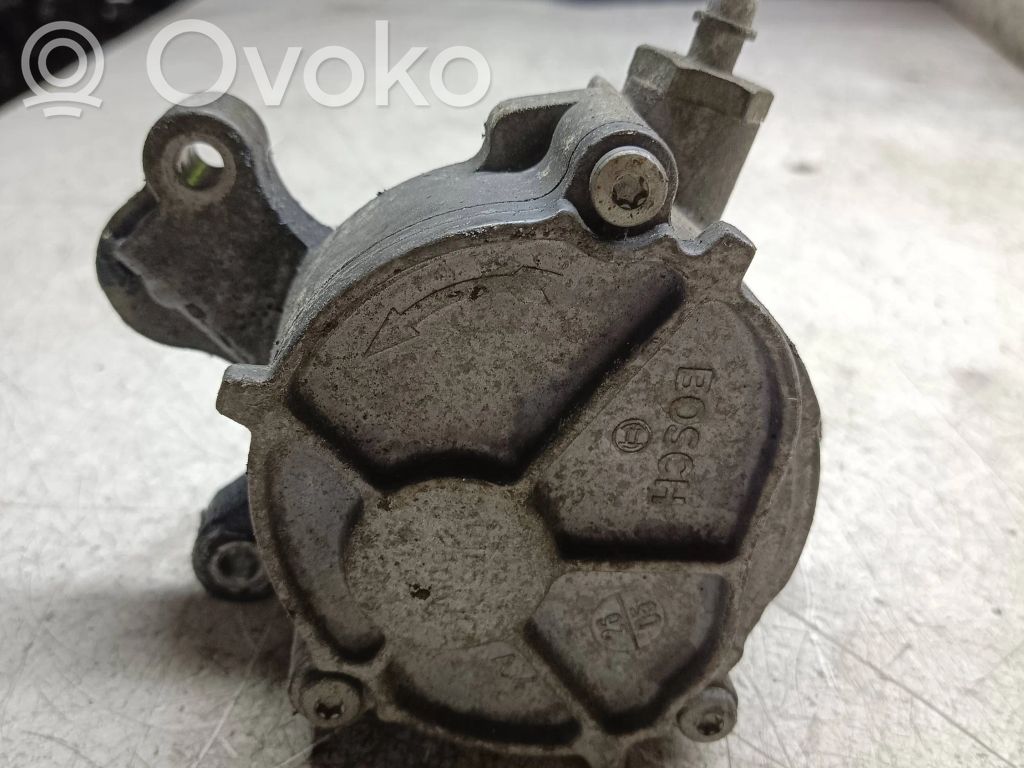 Volvo V50 Pompa podciśnienia / Vacum 