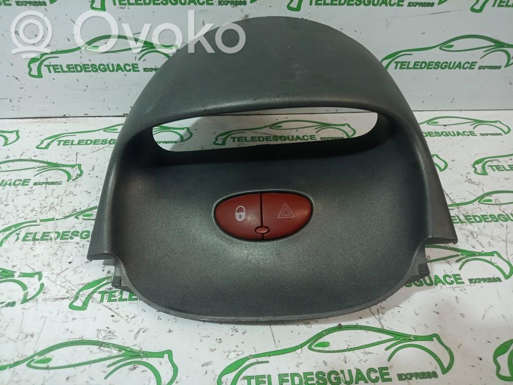 Peugeot 206+ Botón interruptor de luz de peligro 
