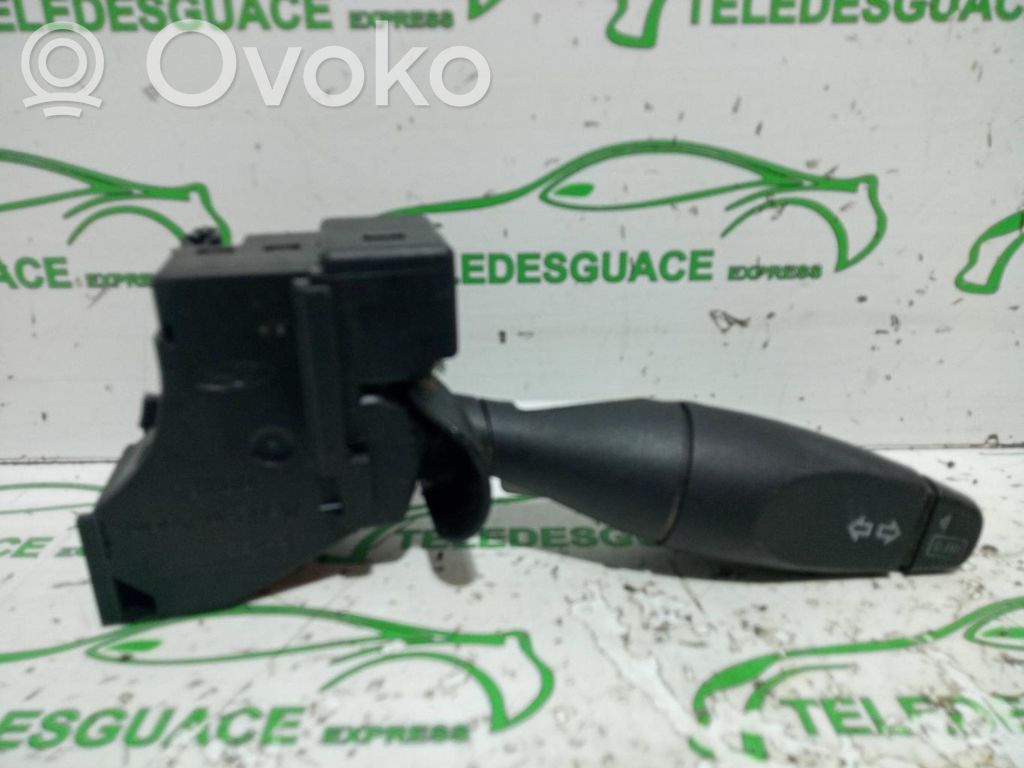 Ford Focus Light switch 