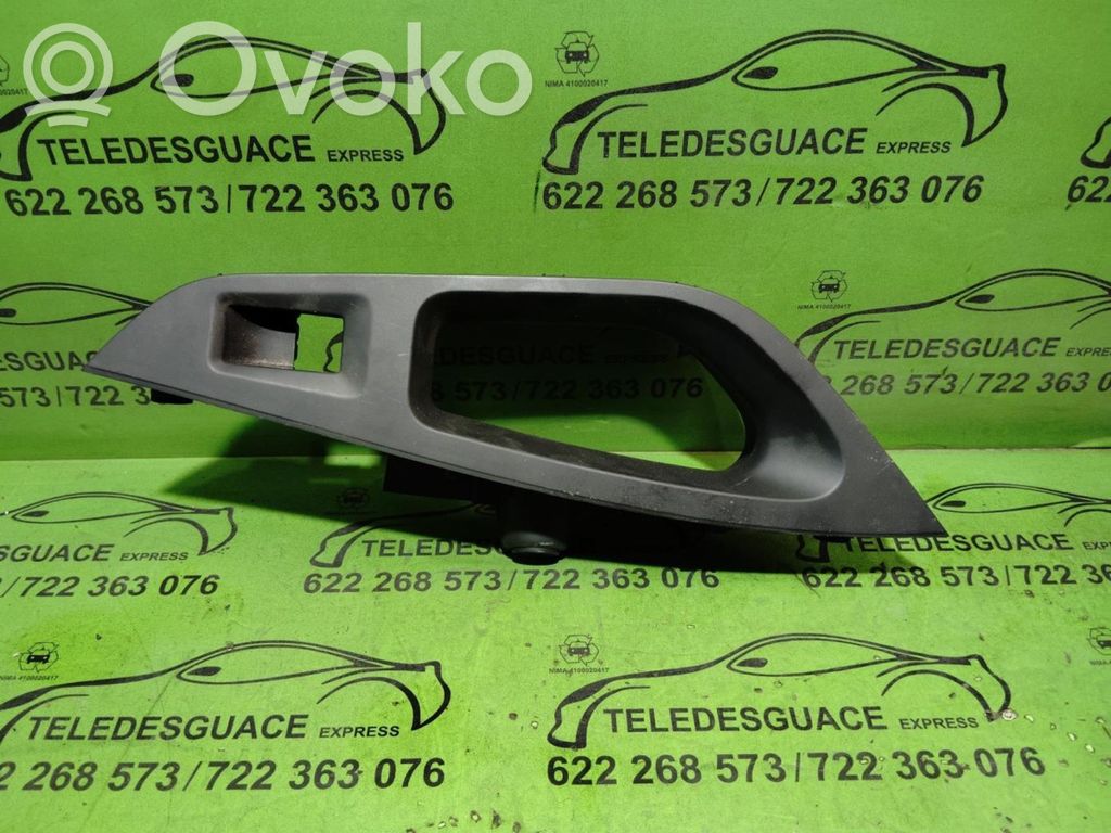 Seat Leon (5F) Moldura inferior 