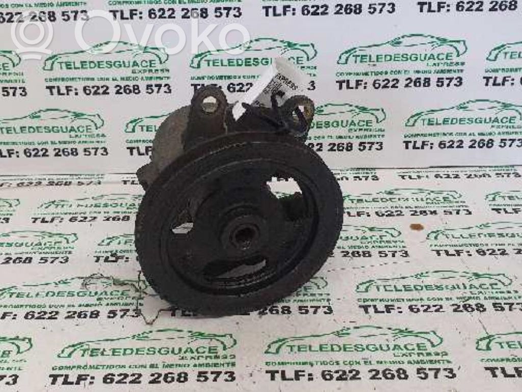 Opel Corsa B Power steering pump 