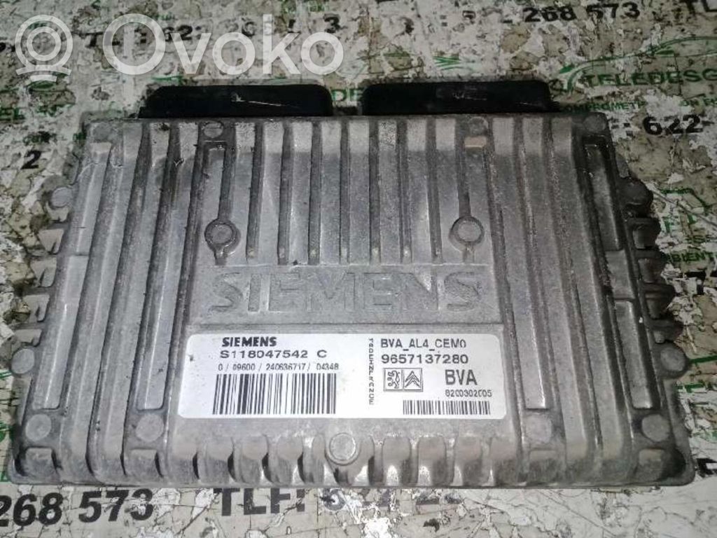 Peugeot 206+ Komputer / Sterownik ECU silnika 