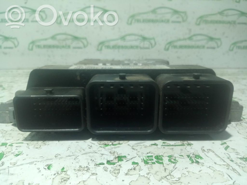 Ford C-MAX II Engine control unit/module ECU 
