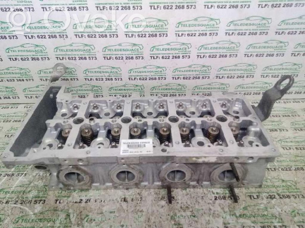 Culata del motor   781260303