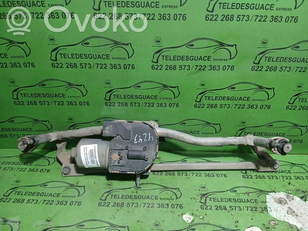 Audi A3 S3 8P Wischergestänge Wischermotor vorne 