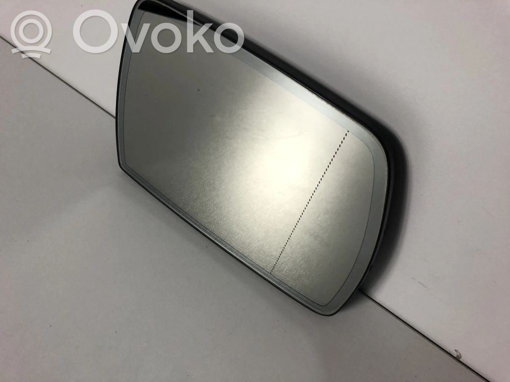 BMW X3 E83 Spoguļa stikls 