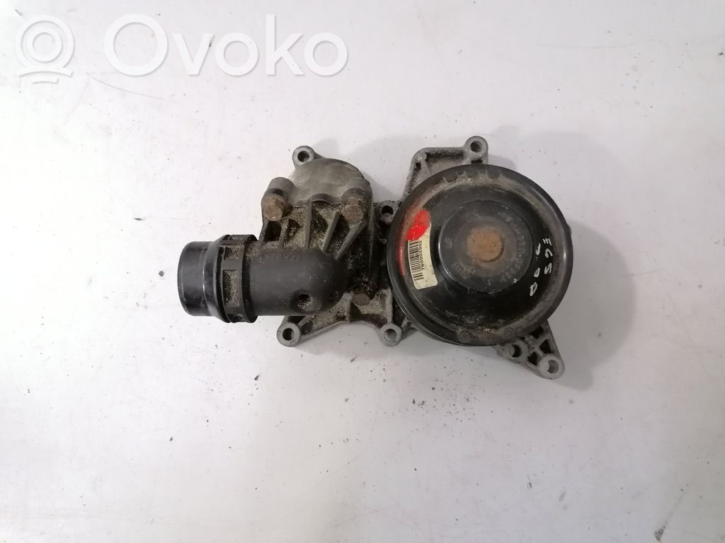 BMW 7 E65 E66 Bomba de agua 