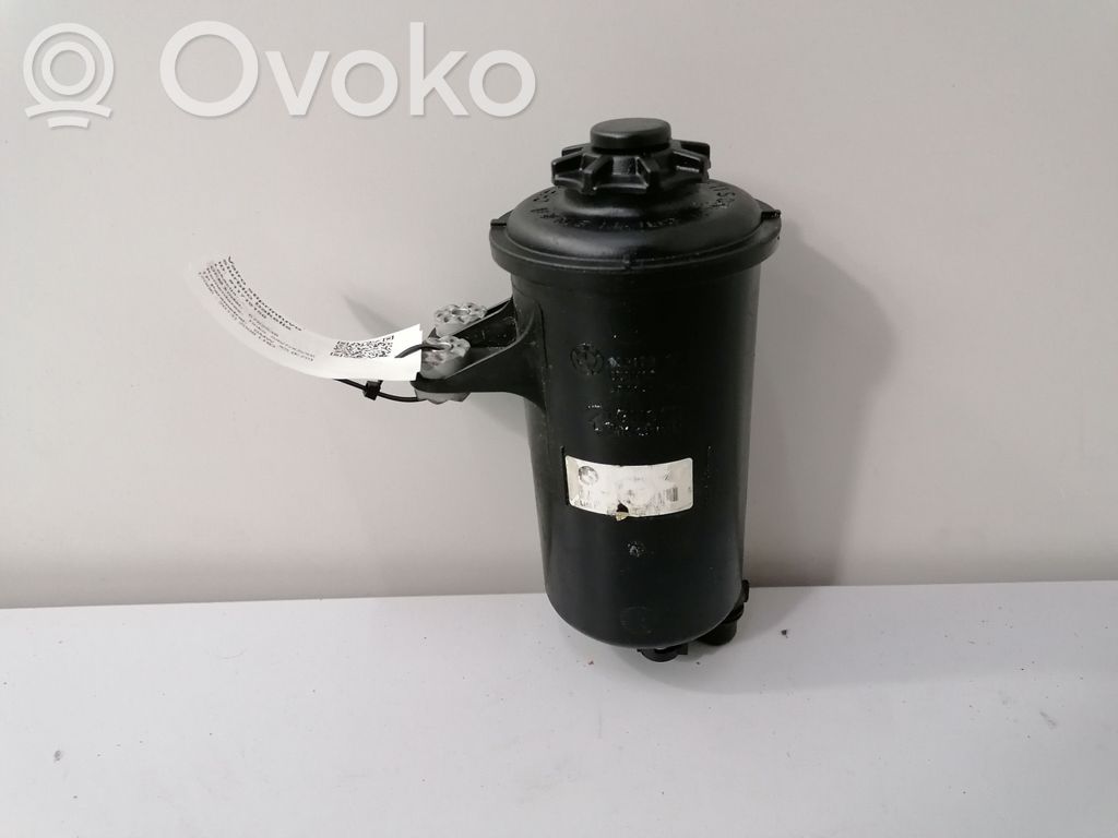 BMW X5 E70 Ohjaustehostimen nestesäiliö 