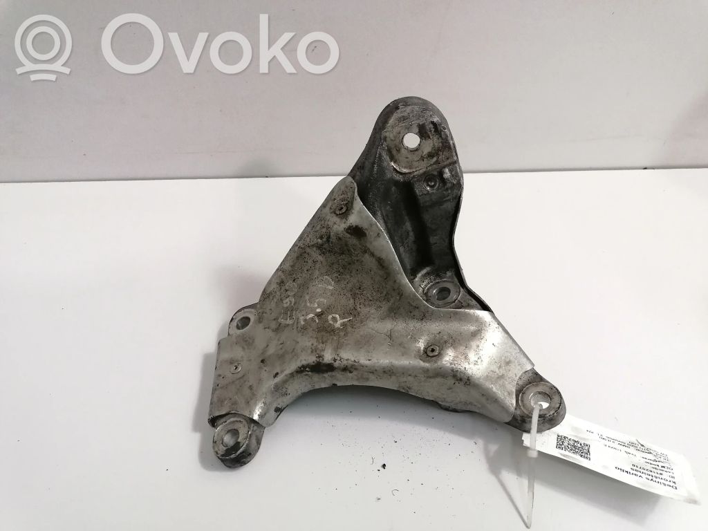 BMW 3 E90 E91 Engine mounting bracket 