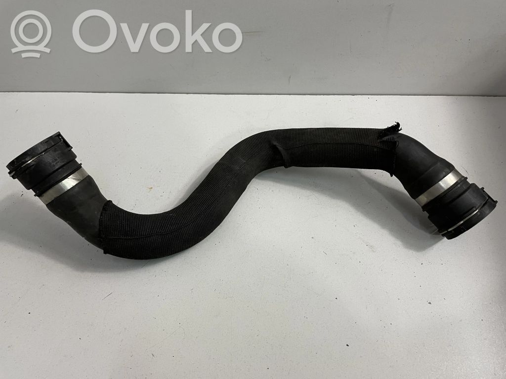 BMW M3 e92 Caurulīte (-es) / šļūtene (-es) 
