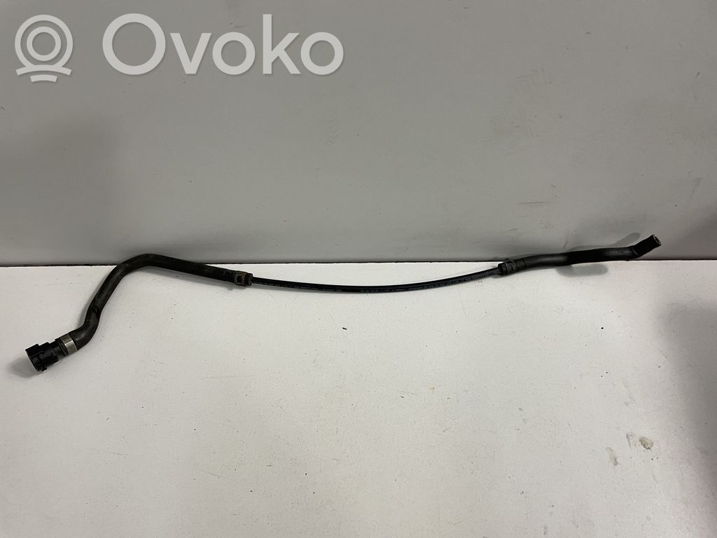 BMW 1 E81 E87 Engine coolant pipe/hose 