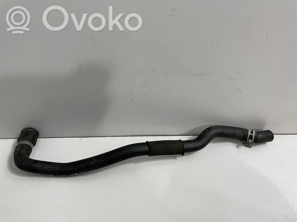 BMW 5 E60 E61 Engine coolant pipe/hose 