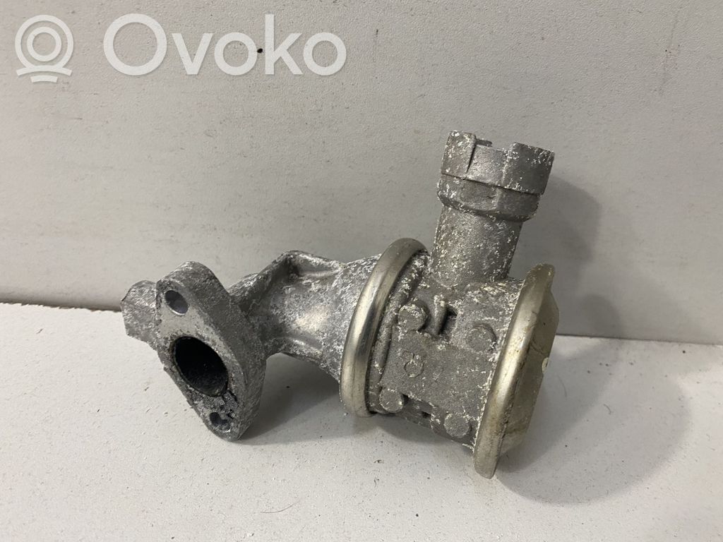 BMW M3 e92 EGR valve 
