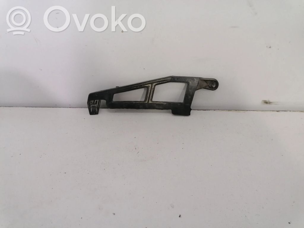 BMW X5 E70 Soporte de montaje del parachoques trasero 