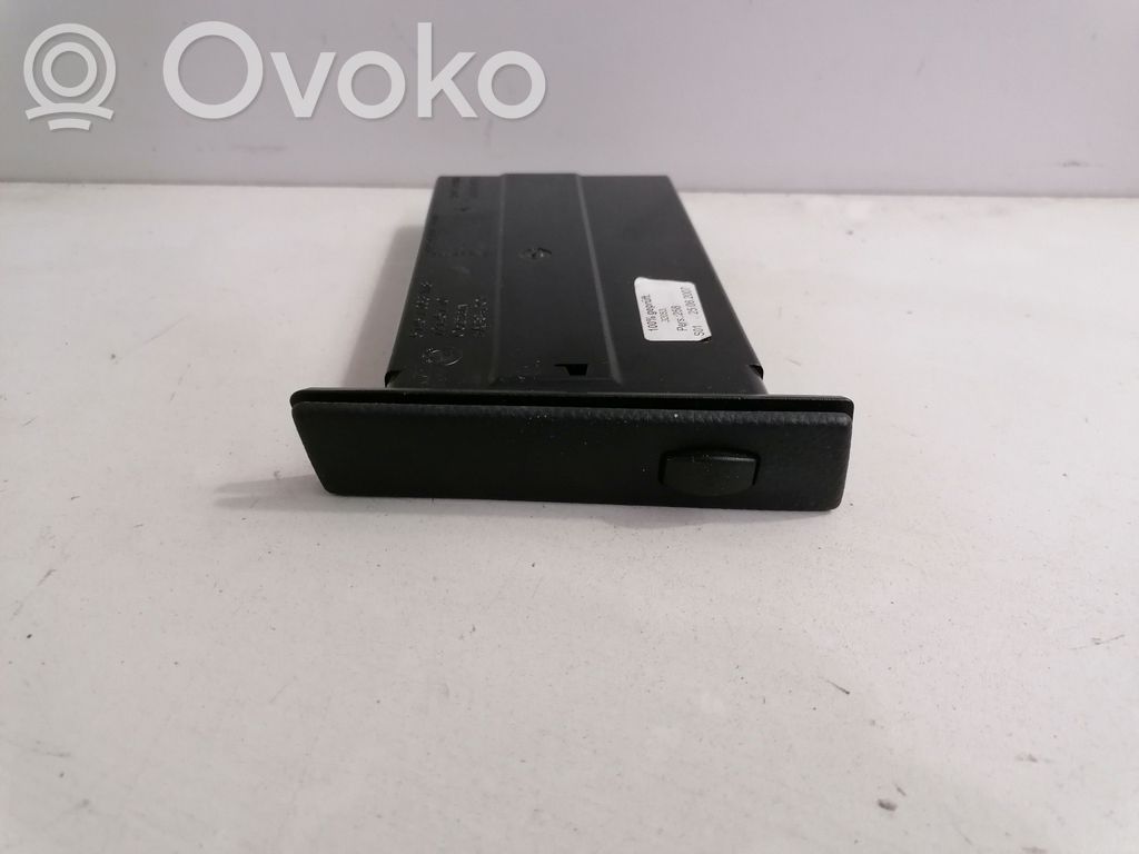 BMW 5 E60 E61 Cup holder 