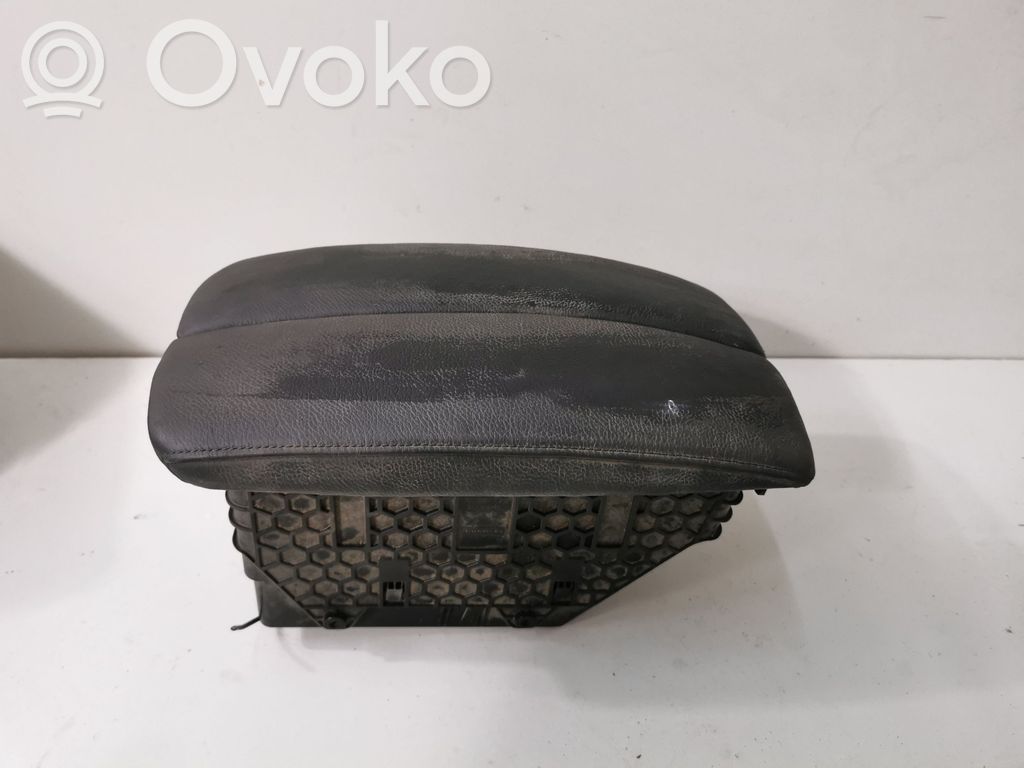 BMW X5 E70 Armrest 