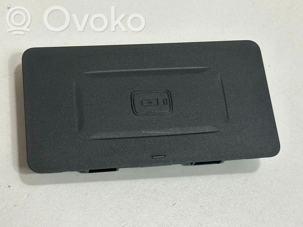 BMW X6 G06 Wireless charging module 