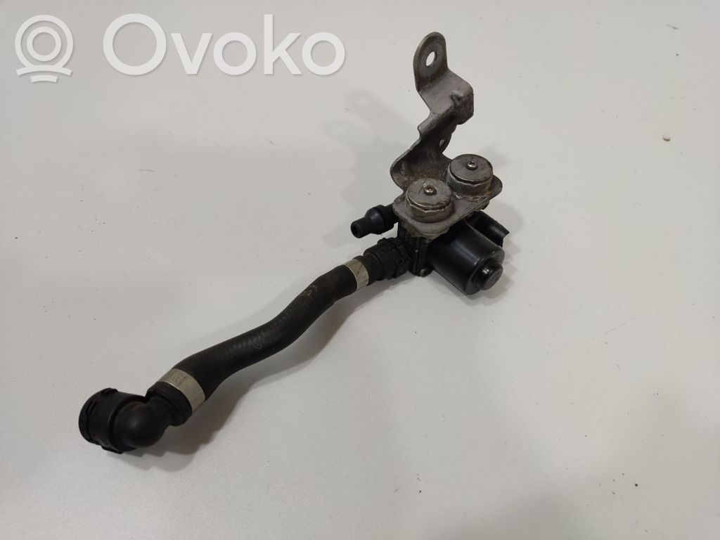 BMW X6 F16 Supapă control încălzitor lichid răcire 
