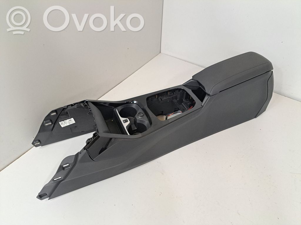 BMW 1 F40 Center console 