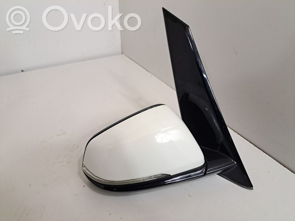 BMW 2 F46 Elektryczne lusterko boczne drzwi przednich 