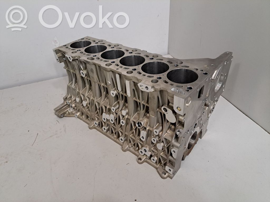 BMW X5 E70 Engine block 