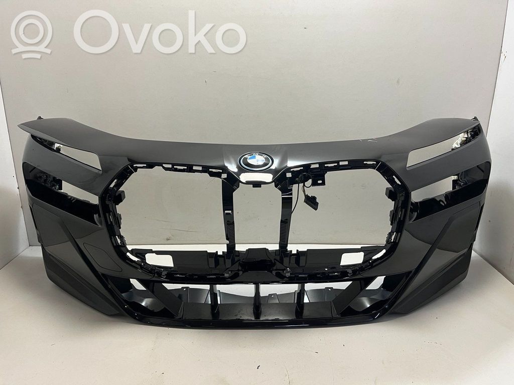BMW 7 G70 Front bumper 