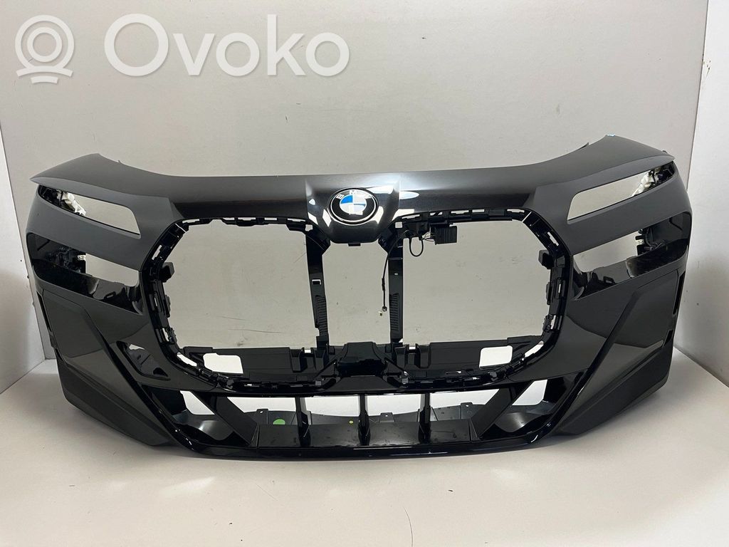 BMW 7 G70 Front bumper 