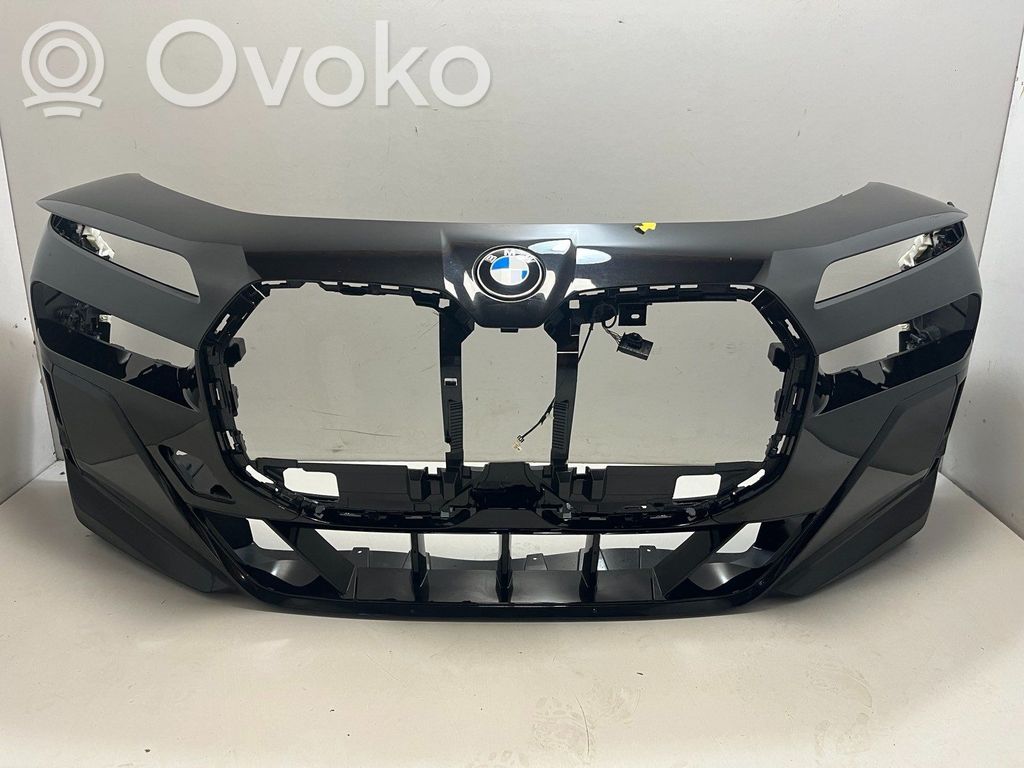 BMW 7 G70 Front bumper 