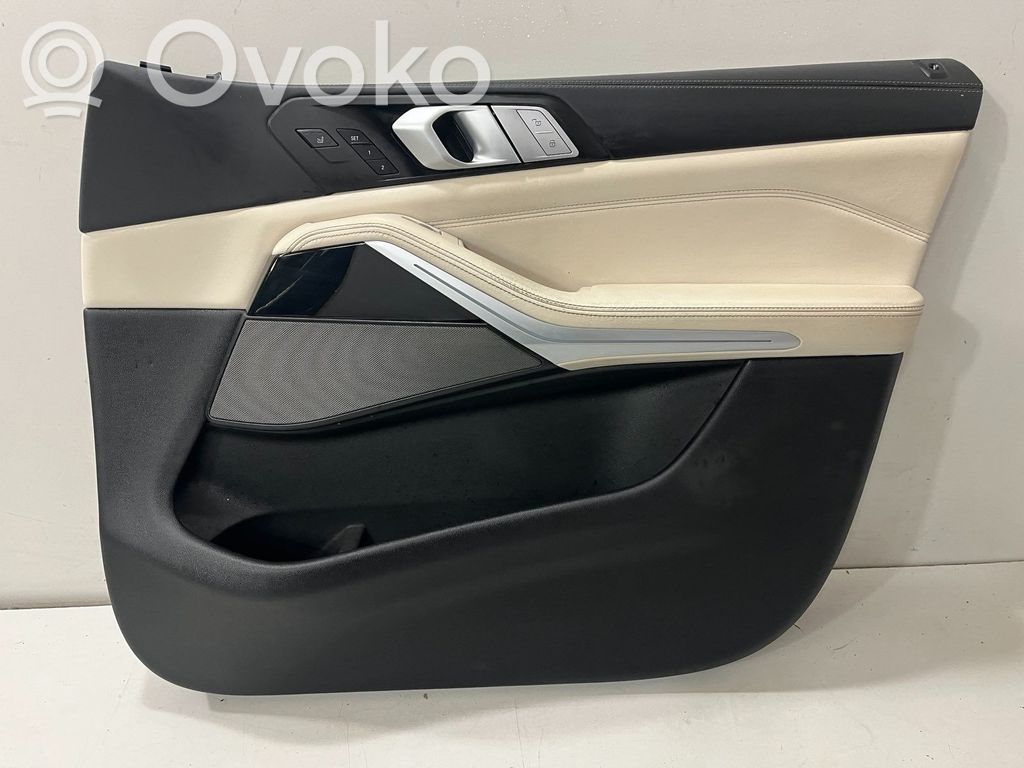 BMW X7 G07 Boczki / Poszycie drzwi przednich 