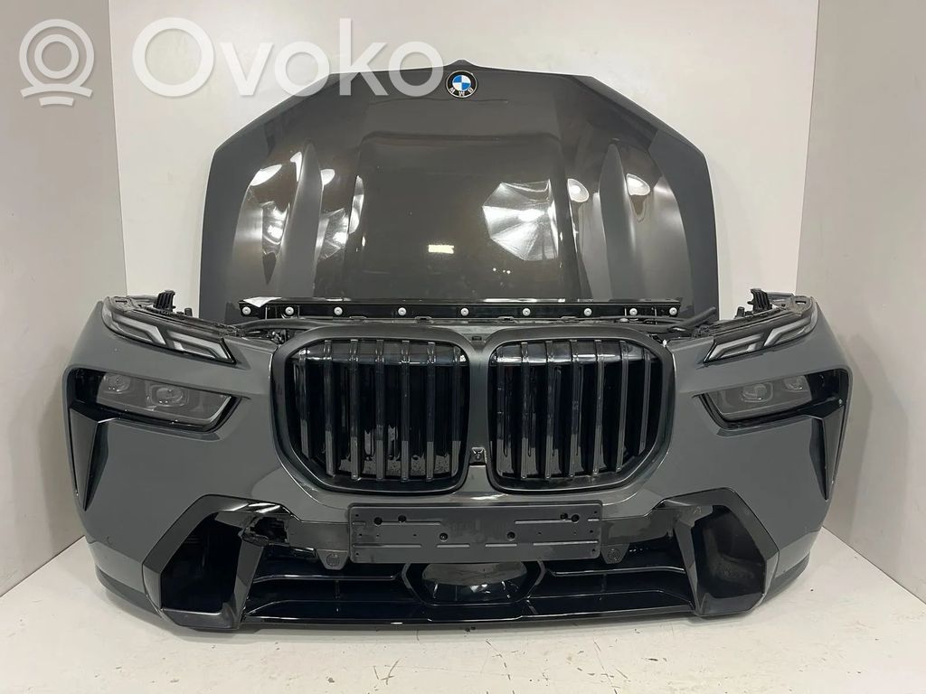 BMW X7 G07 Front piece kit 
