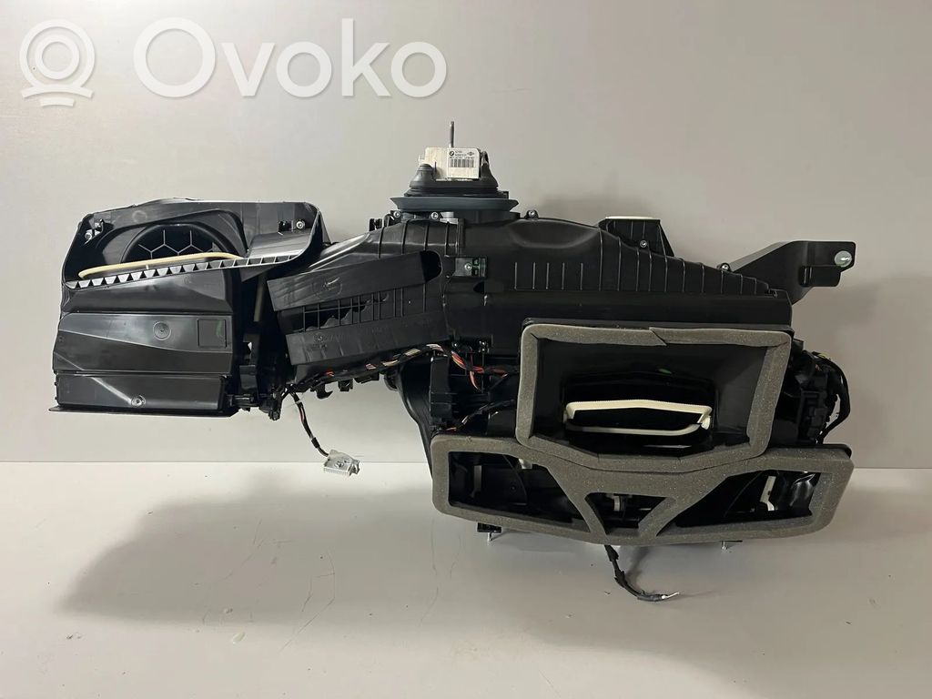 BMW X5 G05 Nagrzewnica / Komplet 