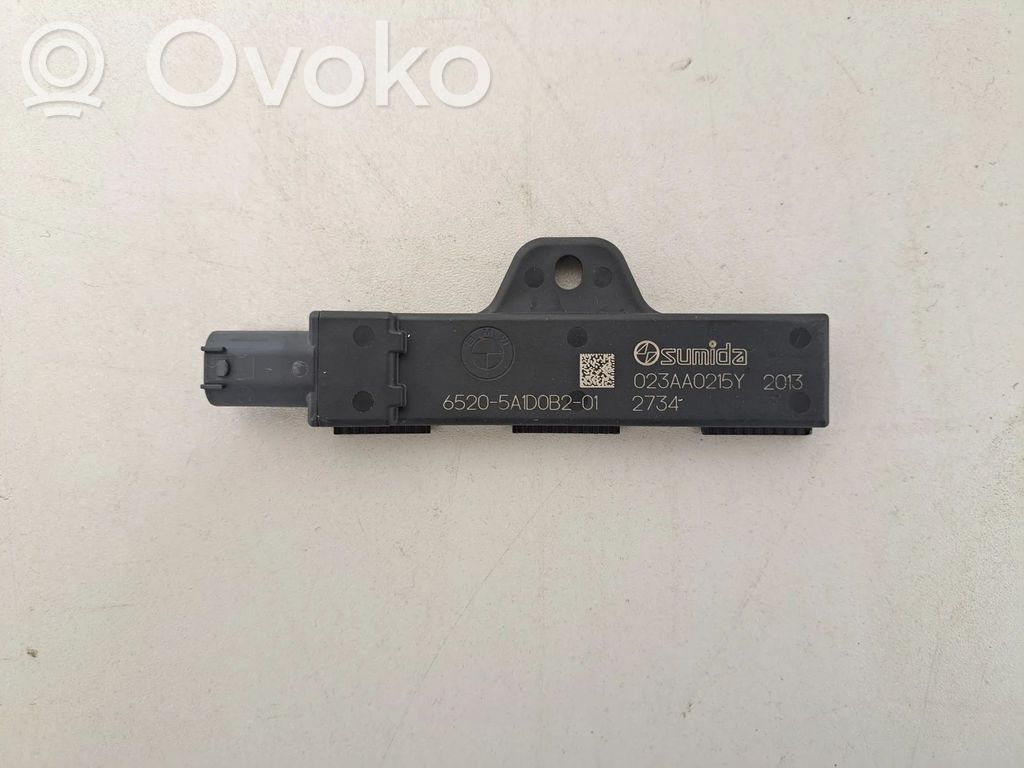 Antenne des Keyless-Systems   5A1D0B2