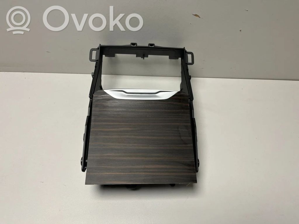 BMW X5 G05 Other center console (tunnel) element 
