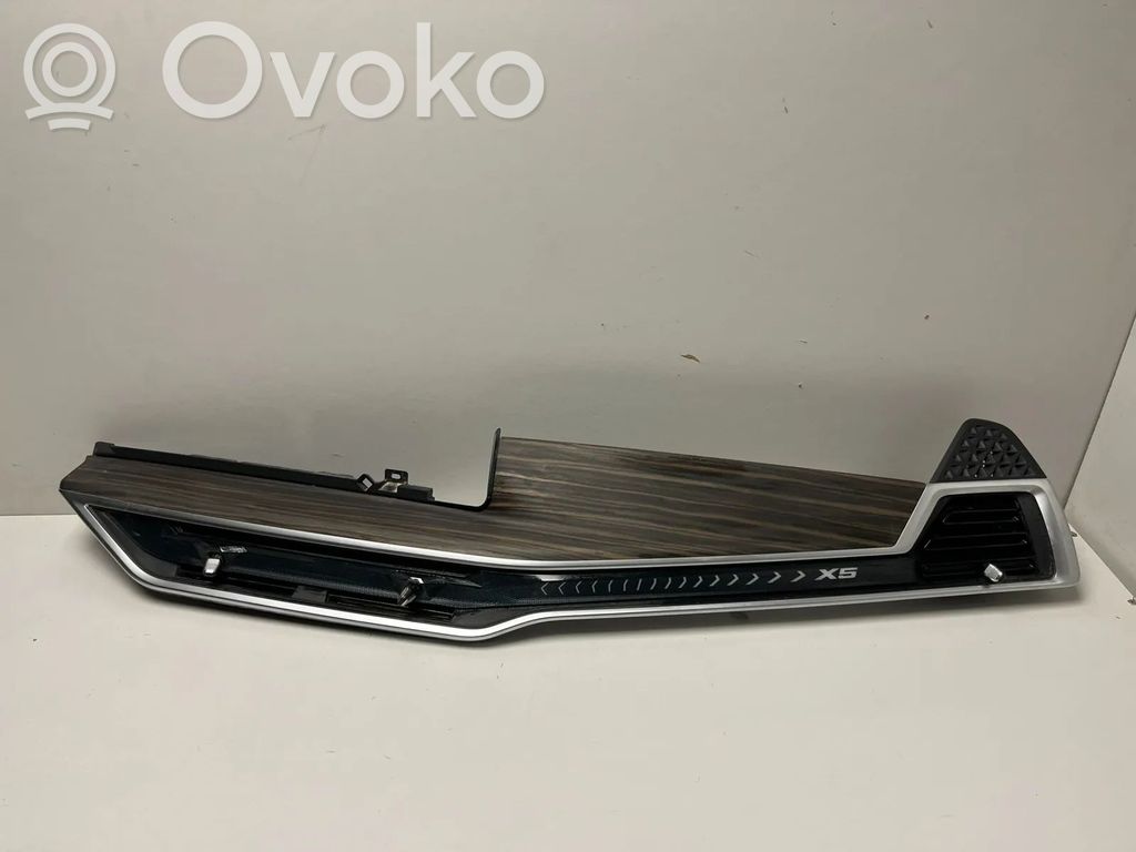 BMW X5 G05 Ramka schowka deski rozdzielczej 