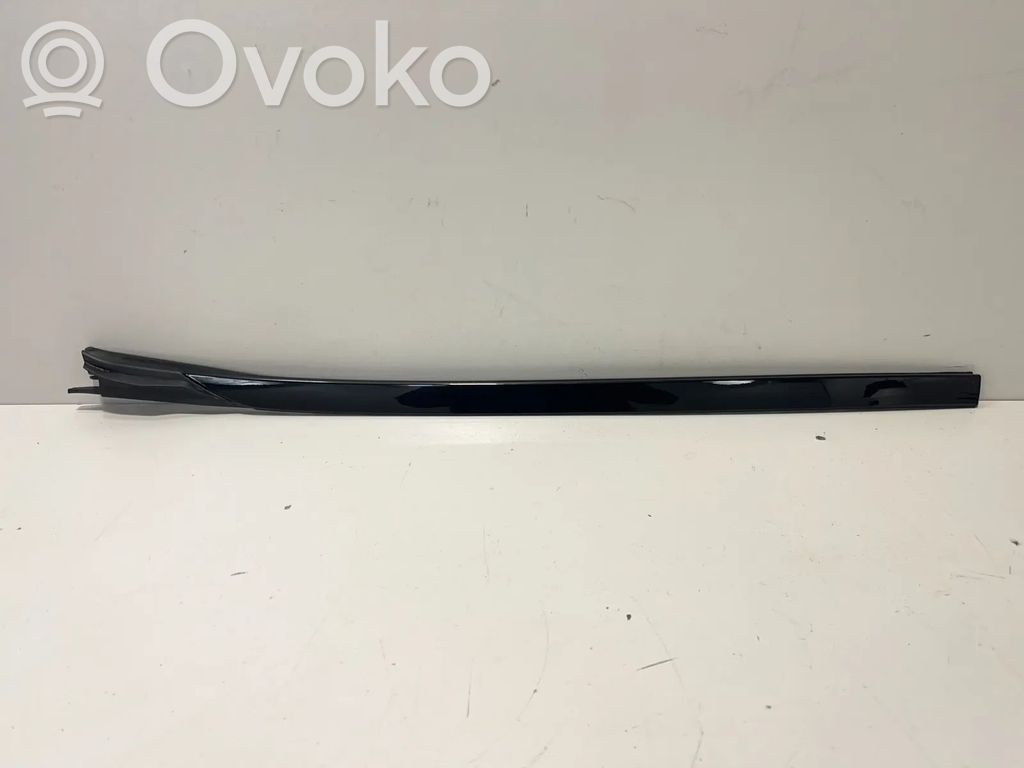 BMW X6 G06 Rivestimento parabrezza 