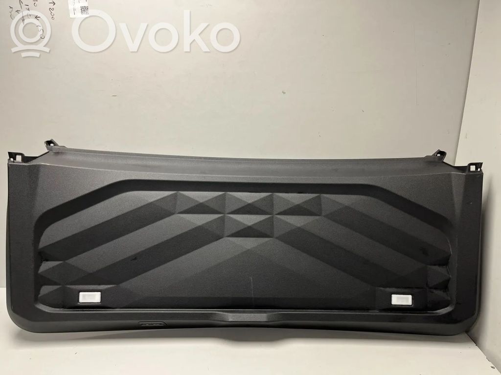 BMW XM Tailgate trim 