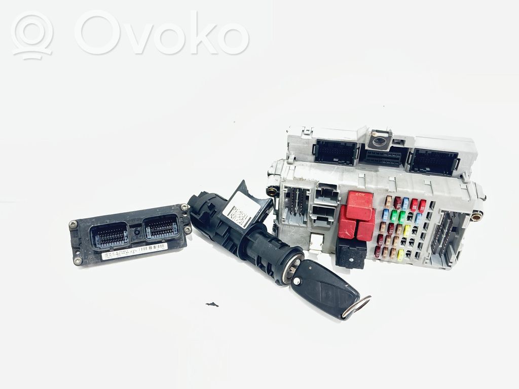 Lancia Ypsilon Engine ECU kit and lock set 