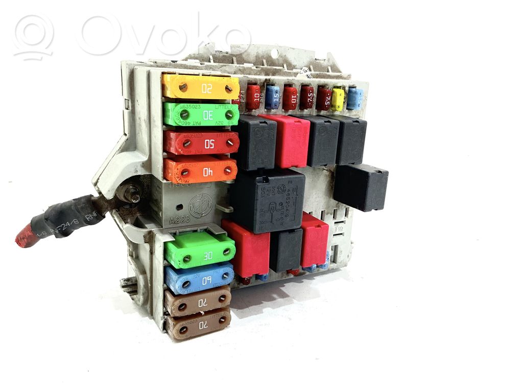 Lancia Ypsilon Fuse module 