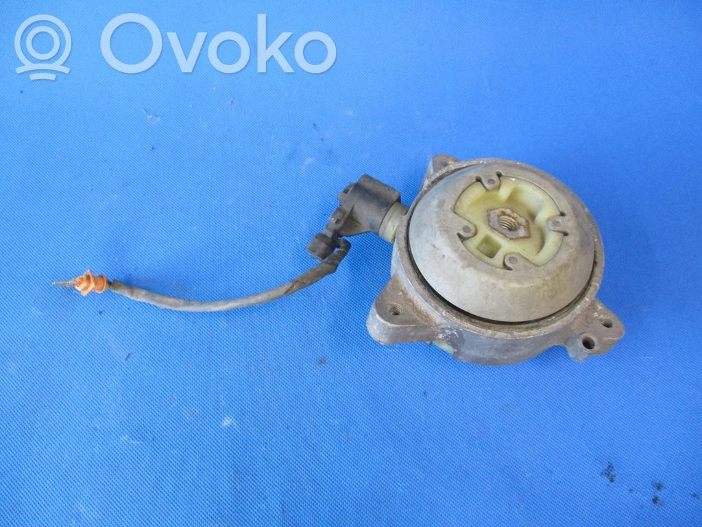 Mocowanie / Uchwyt skrzyni biegów   4H0399152AR