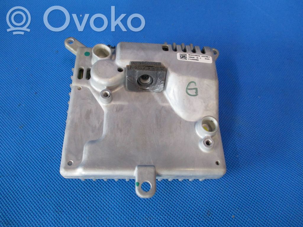 Tesla Model S Windshield/windscreen camera 