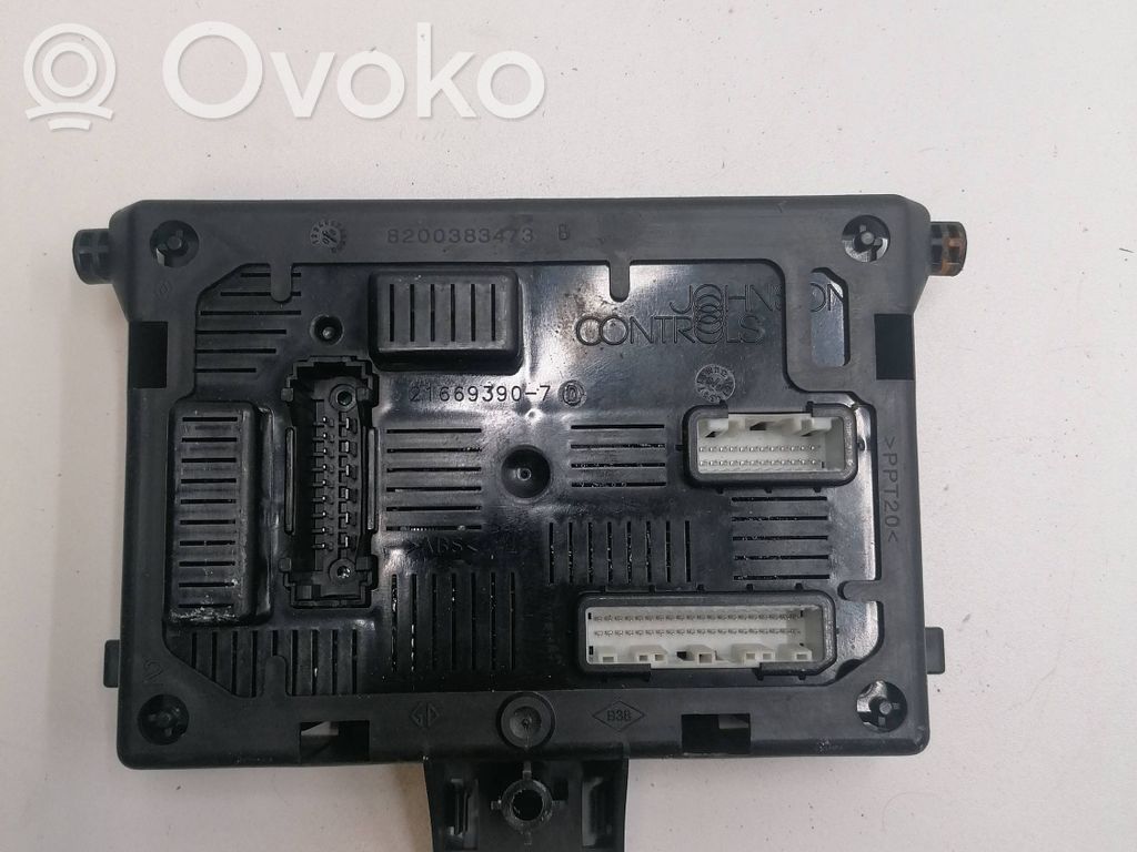 Renault Clio III Comfort/convenience module 