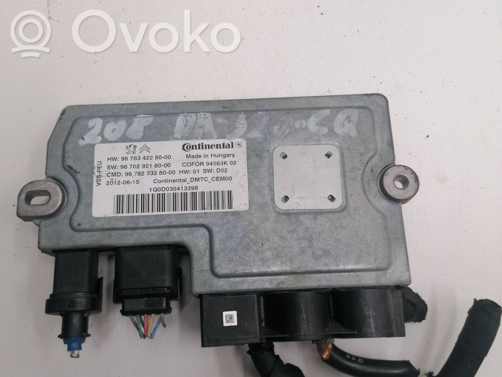 Peugeot 208 I Engine control unit/module 