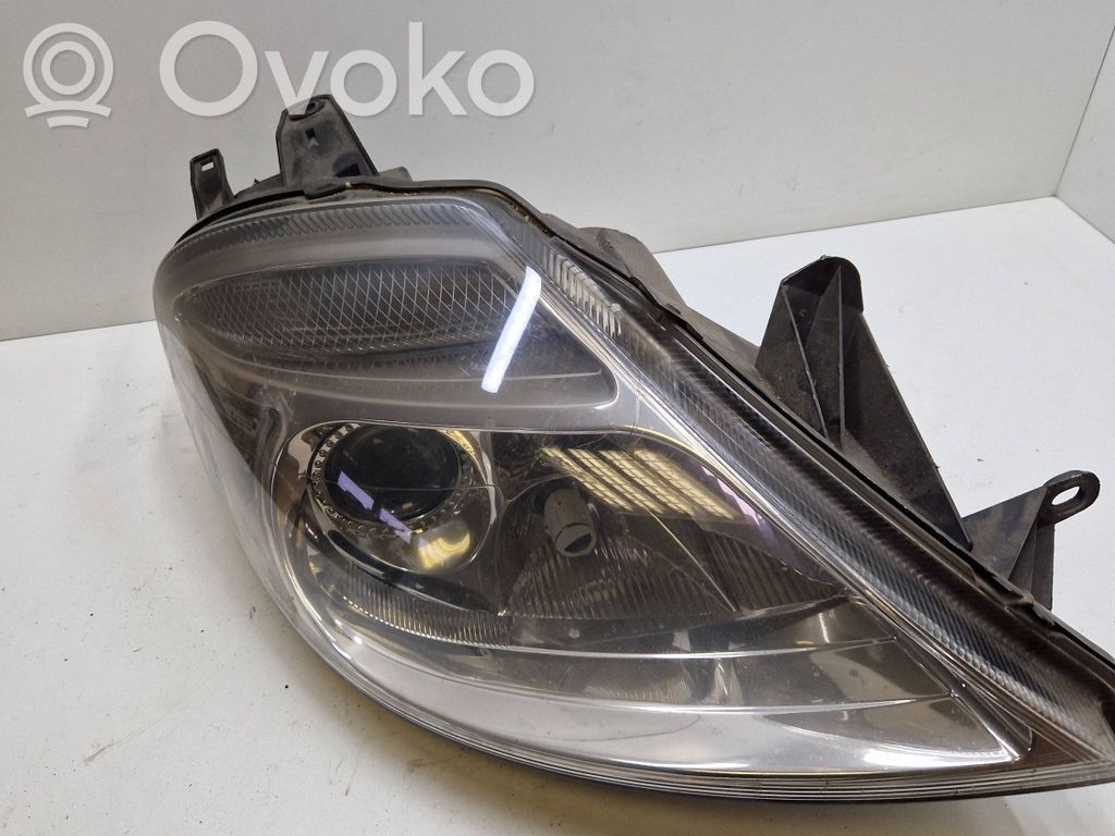 Citroen C8 Headlight/headlamp 