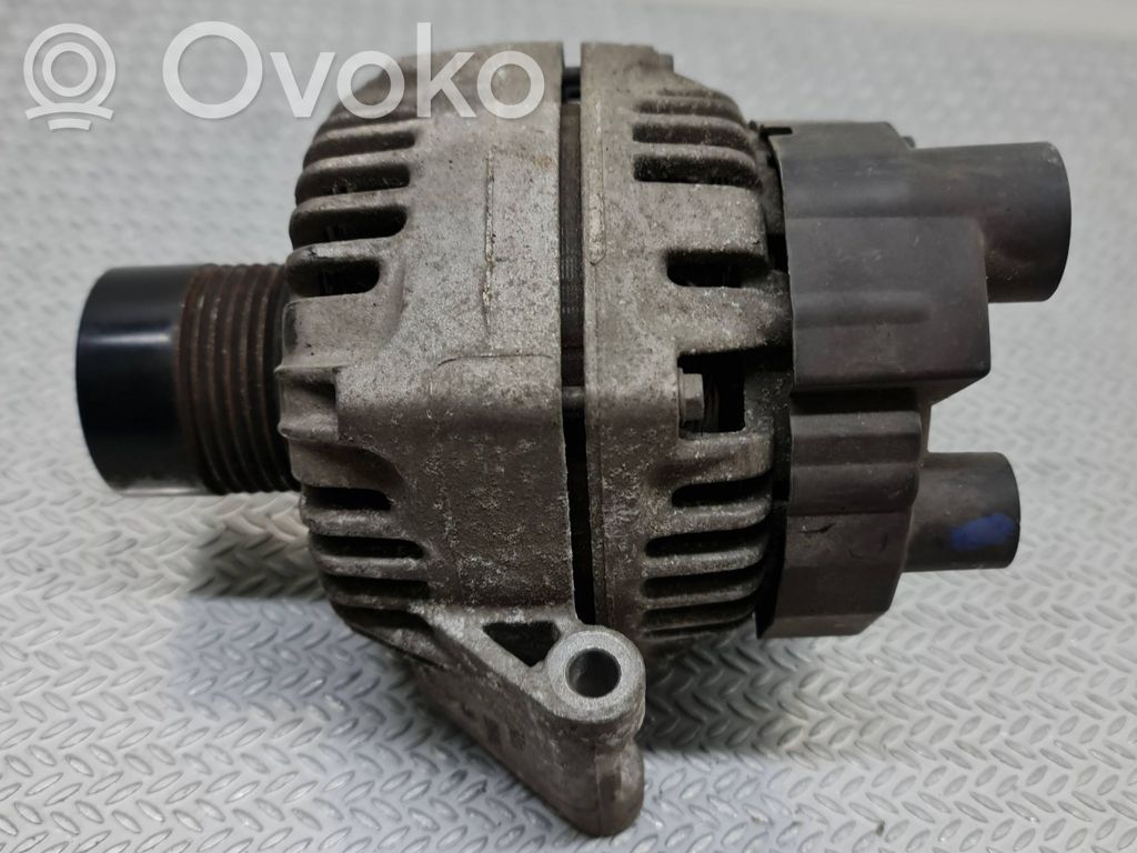 Suzuki Swift I Generator/alternator 