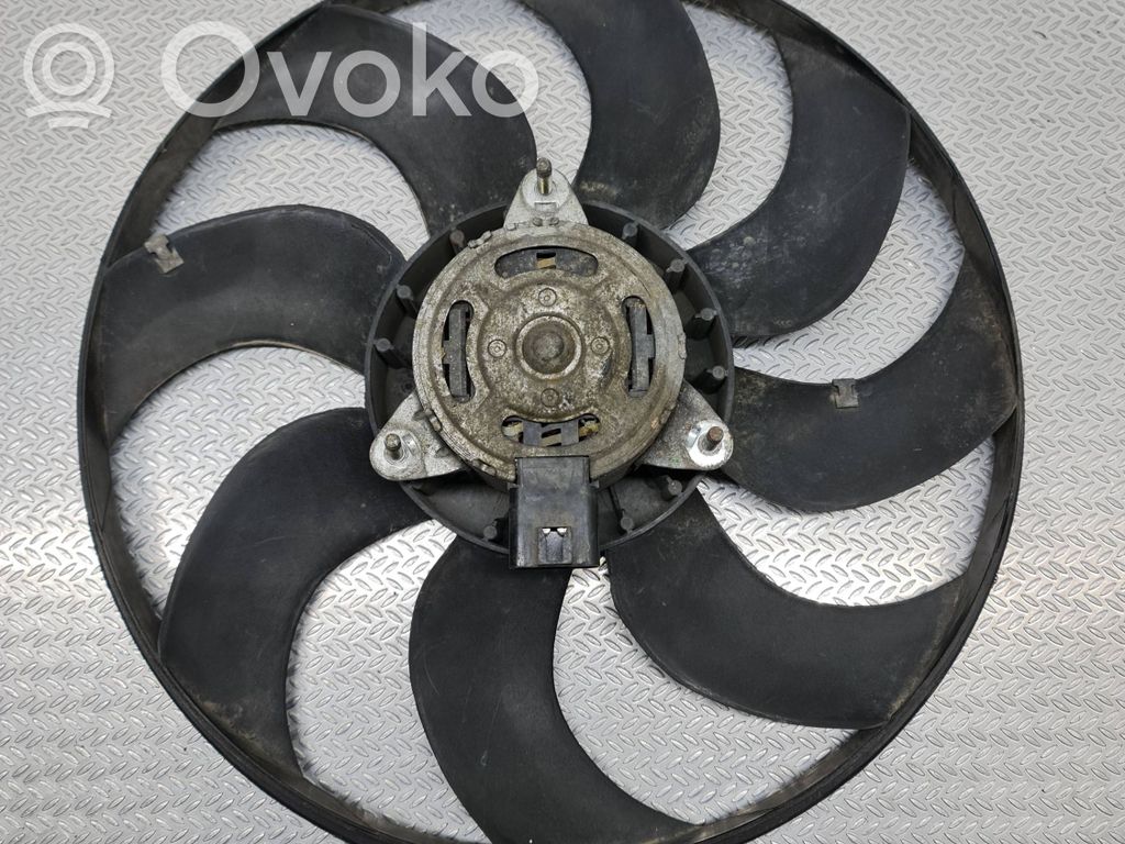 Opel Corsa D Elektryczny wentylator chłodnicy 