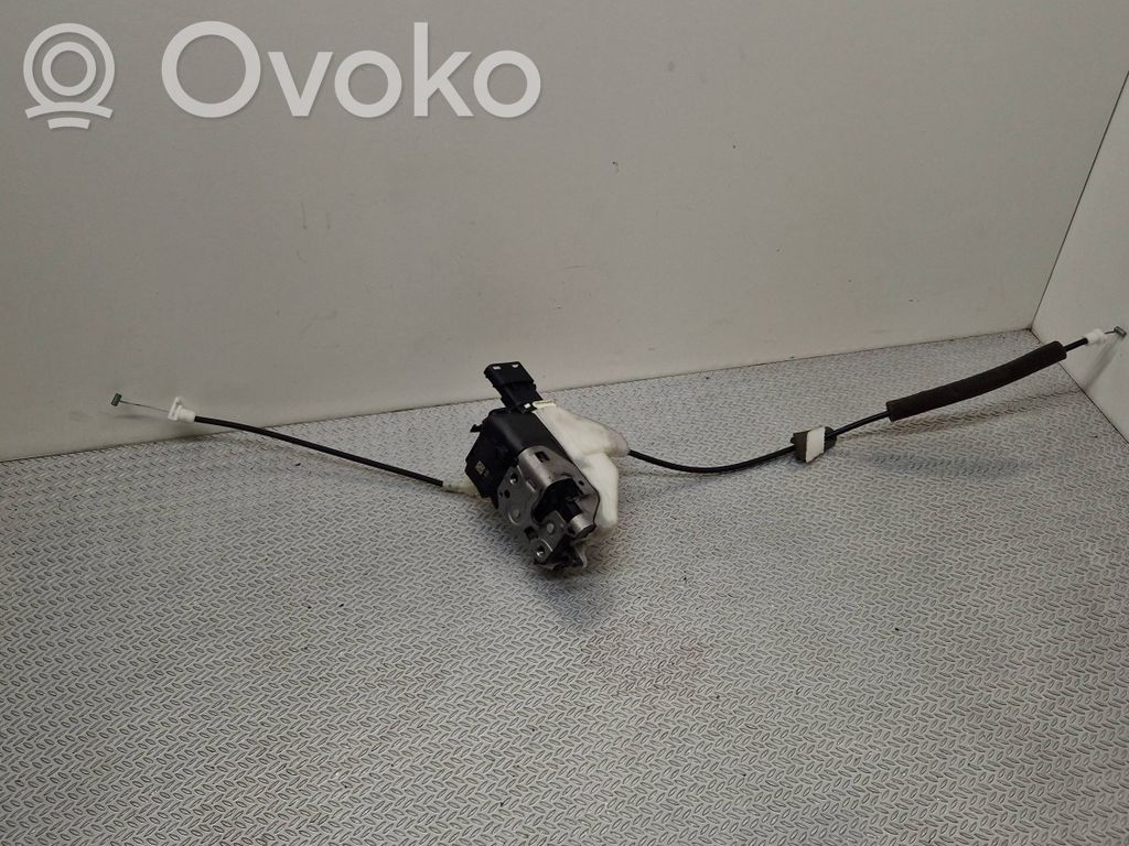 Citroen Berlingo Front door lock 