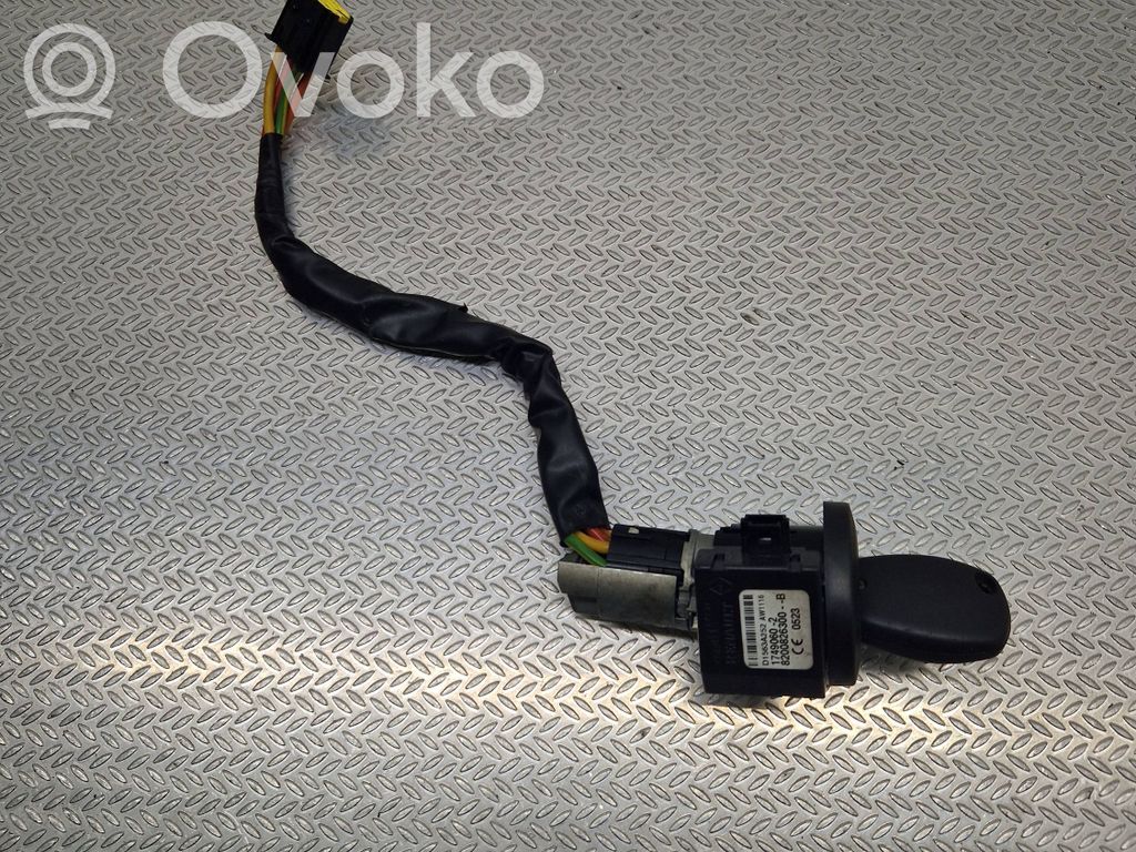 Dacia Sandero Ignition lock 