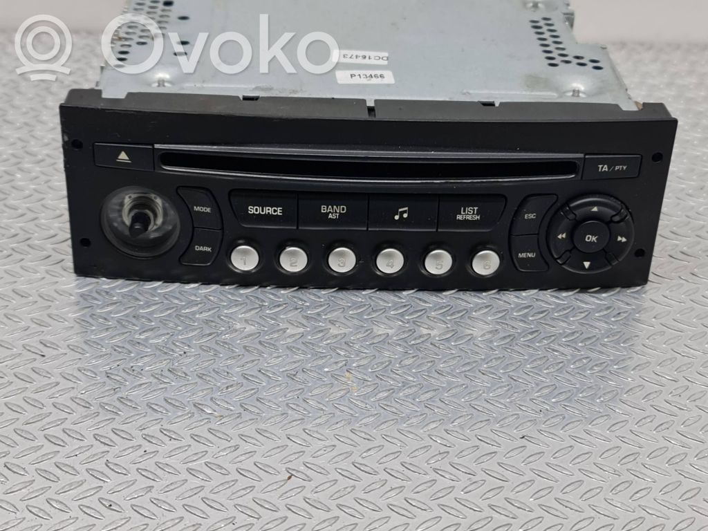 Peugeot 207 Radio/CD/DVD/GPS head unit 