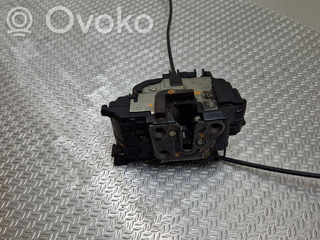 Renault Clio II Front door lock 