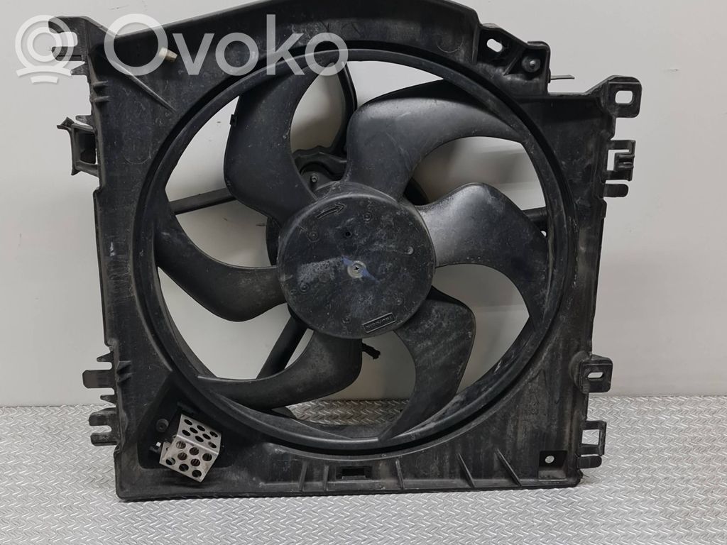 Renault Clio III Elektrisks radiatoru ventilators 